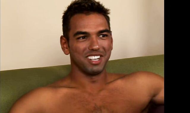 Lucky Toy Gay Porn HD 1080p