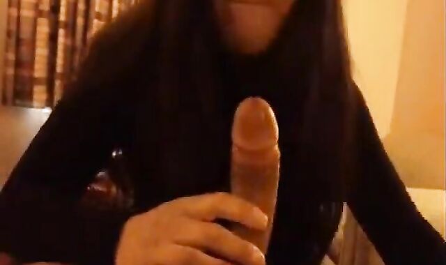 Latina TS Marissa Gives an Amazing Blowjob