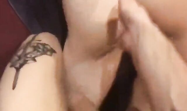 Muscular Bareback in the Garage