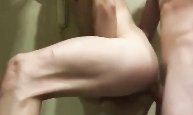 Twink Bareback Anal on Webcam