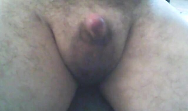 Tying up my tiny cock to make it grow