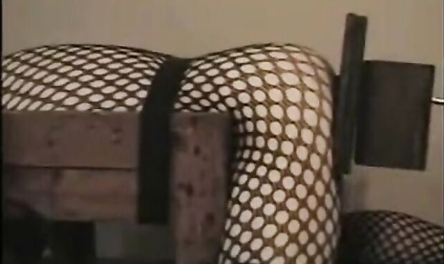 Big Black Dildo Machine for a Kinky Amateur