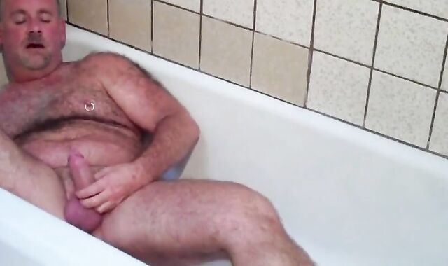 Daddy's Golden Shower