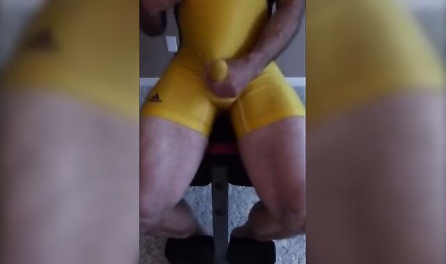 Muscular Daddy Bear Jacks Off in a Wrestling Singlet