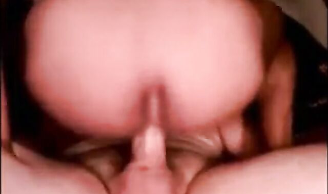 Big-Cock Daddy Barebacks Amateur for Creampie