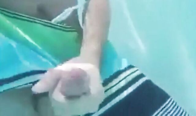 Underwater Jerk-Off Session Outdoors - Amateur Style