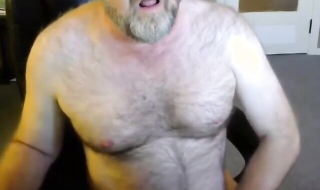 Daddy Bear Eats His Own Cum