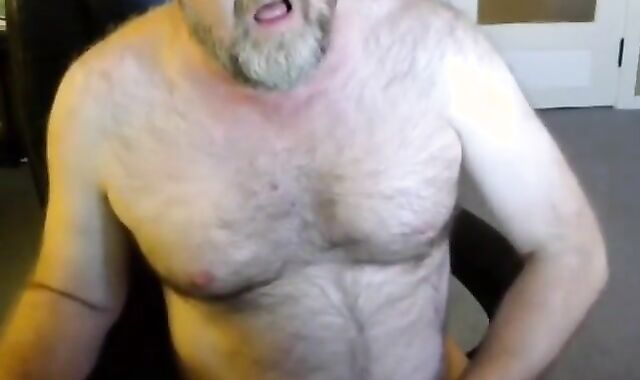 Daddy Bear Eats His Own Cum