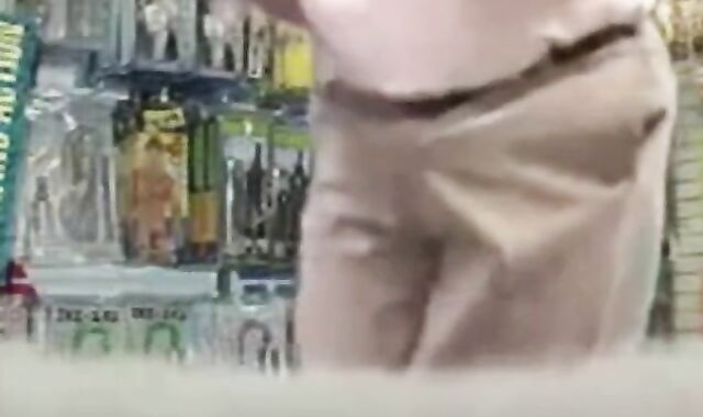 Outdoor Masturbation: Holy Wow!