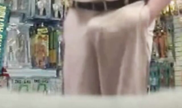 Outdoor Masturbation: Holy Wow!