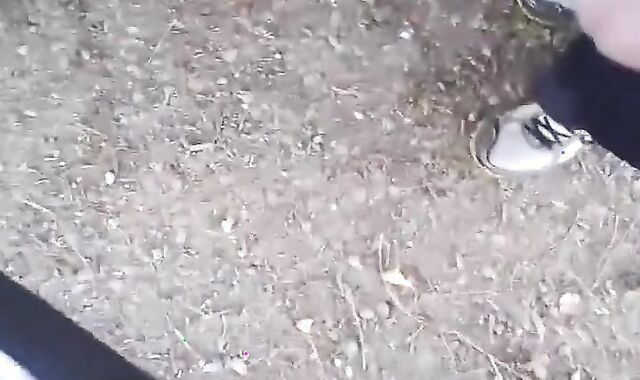 Daddy me folla en el parking - Amateur Bareback Outdoor Fuck