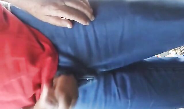 Daddy me folla en el parking - Amateur Bareback Outdoor Fuck