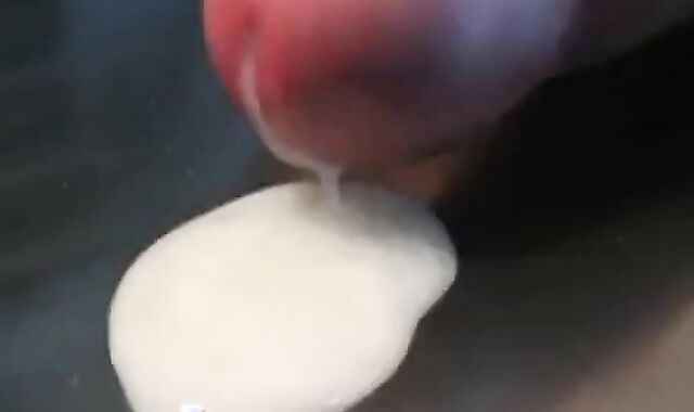 Uncut Foreskin Close-up: Jerk-off and Cum