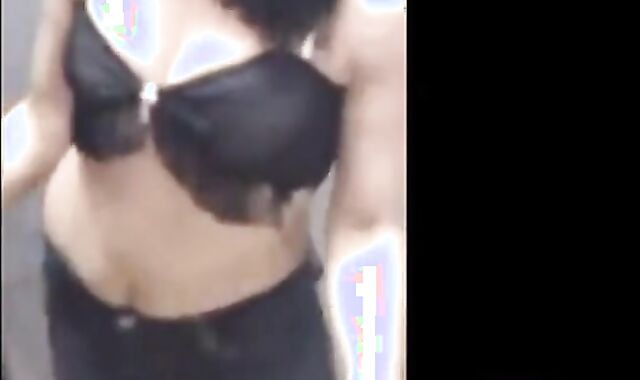 Egyptian Crossdresser Dances in Amateur Video