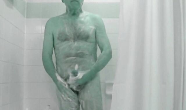 Golden Daddies' Shower Time