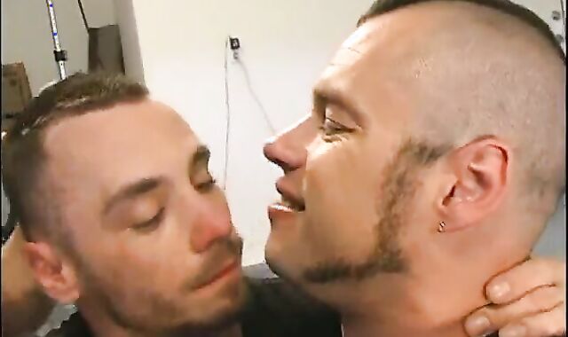 two aroused Cumlover Take Trips To fellate A few monstrous meatpipes