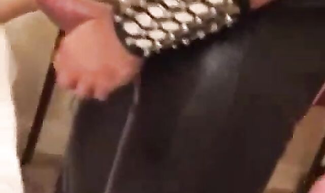 Billy group Barebacked, Gfi