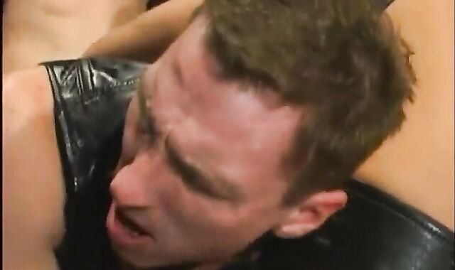 Leather Pigs group group-hookup