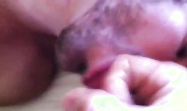 Bukkake Amateur Takes a Facial