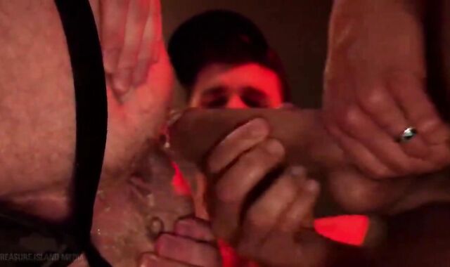 Billy Warren group-orgy