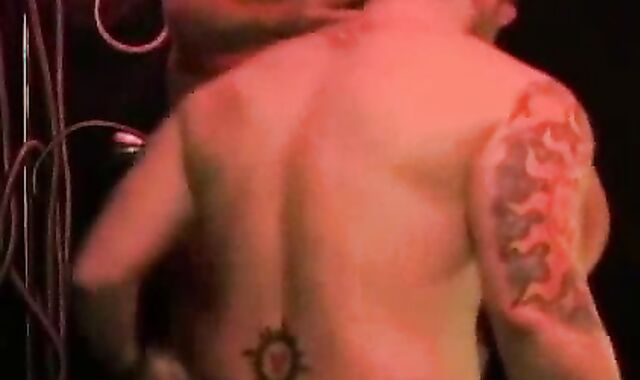 Dungeon gang gang-screw