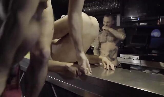 group-pummel The Bar lad