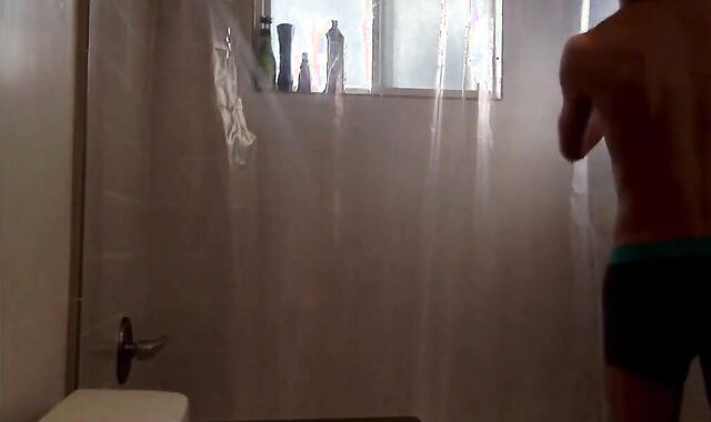 Skinny Twink Bareback in the Shower on Webcam