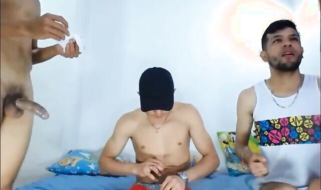 Dig deep enough Live butt group-bang-out On Cruisingcams.com