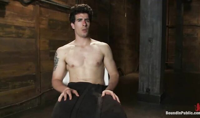 Apartment Utter Of folks - ?