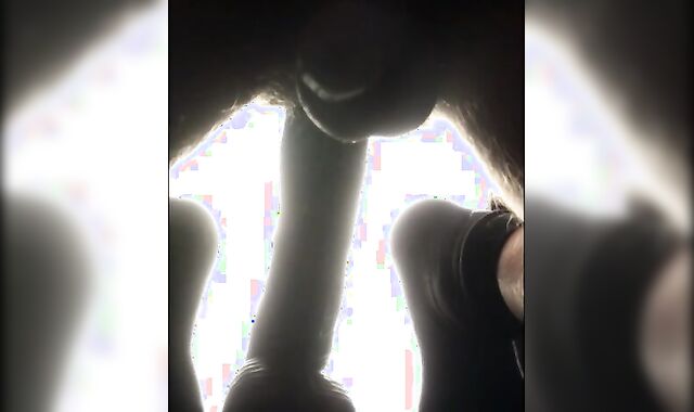 Une Bonne PrÃ©paration Anale Avant Une Partouze A 11 Chez Moi. Il Est MONSTRUEUX Et Si Ma Bite Ã  L'air Si Smallish C A Cause De Ce Mondtre. he-he