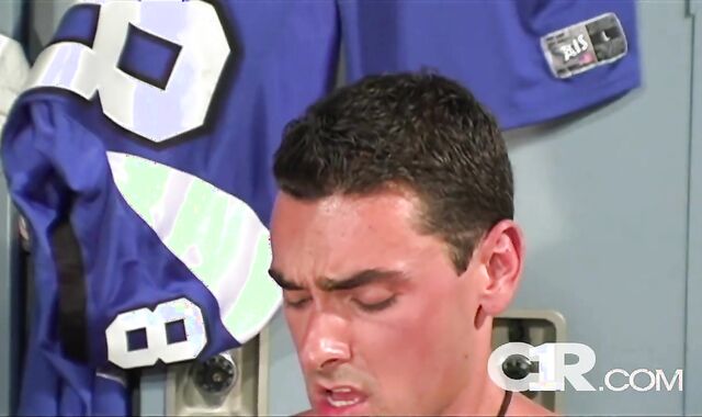 Gridiron plenty of gang-hook-up