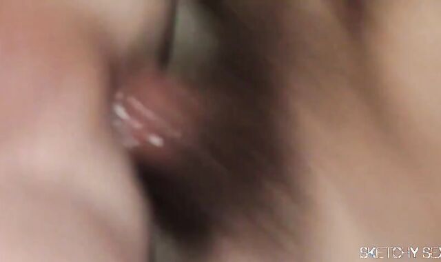 SketchySex – cascading Drizzles