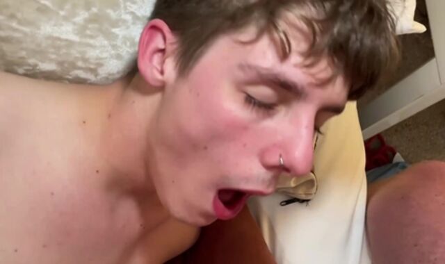 LustForBoys.com: Mitch Schif receives fuckin' hard