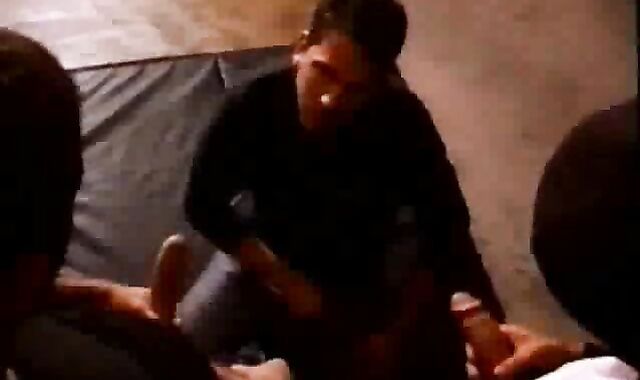 Garage group group-ravage-out