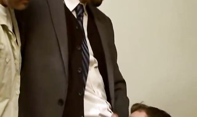 intense chap engulfing pricks In plenty of-orgy