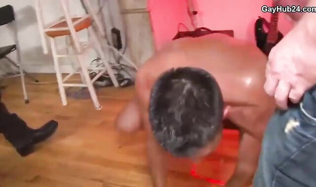 Mass ejaculation Party. Bearded crud receives lots of jism