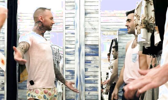 bang In Apparel Shop