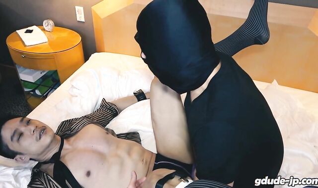 GDude-JP: Good poke super-super-fucking-hot in a suit at the party