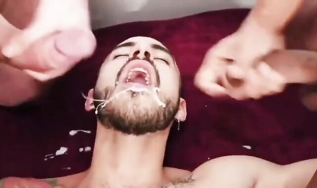 enormous facual cash-shots-3