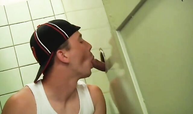 3some accompanied by dirty twink