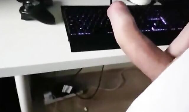 Uncut Cock Wank - So Geil Gewichst