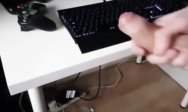 Uncut Cock Wank - So Geil Gewichst