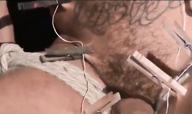 No One Can Hear u moan