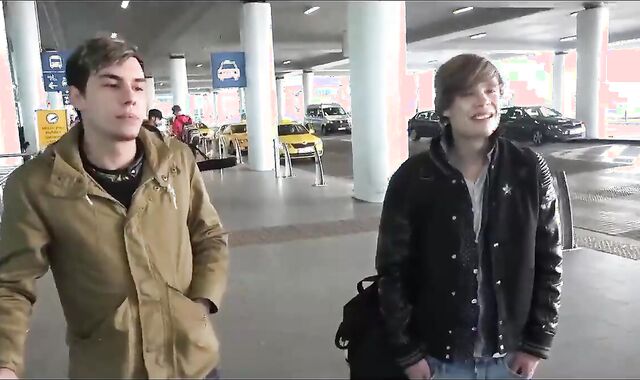 Public twunk gang-fuck