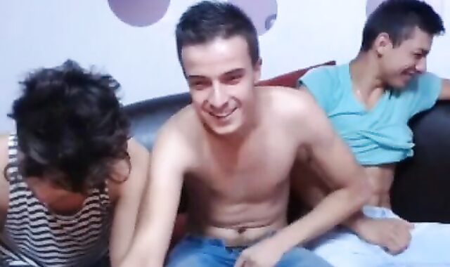 3 Romanian pumped up ac/dc boyz With Highly fashionable arses Have fun