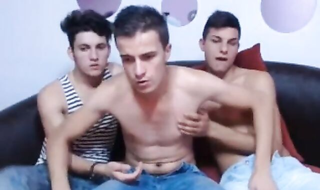 3 Romanian pumped up ac/dc boyz With Highly fashionable arses Have fun