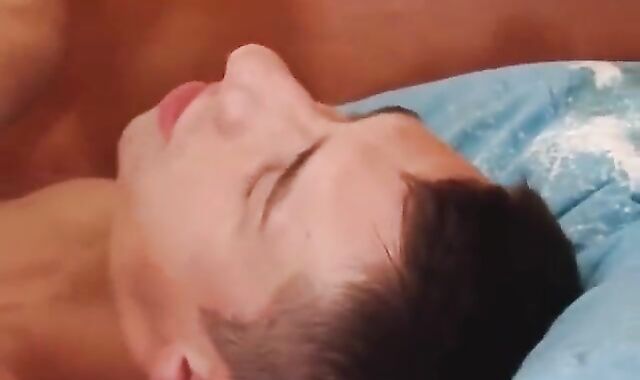 Italian deep-gargling jizm-shotgun