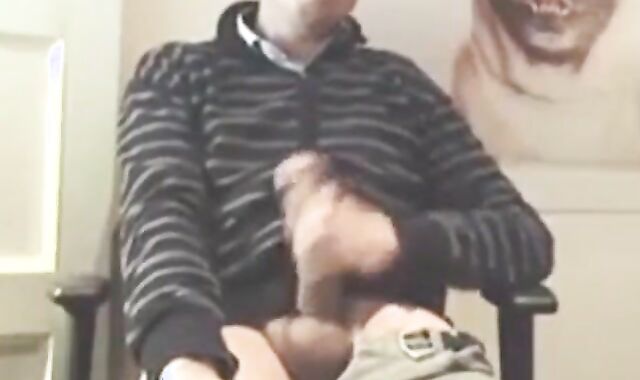 Grande Picha - Daddy's Big Cock Handjob