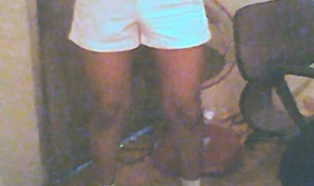 Sri Lankan Twink's Striptease on Cam