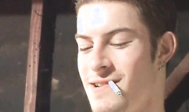 shlong Smokers bang-out